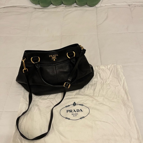 PRADA handbag - Picture 2 of 7